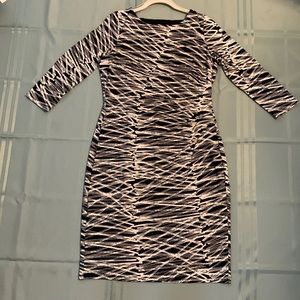 Anne Klein body dress